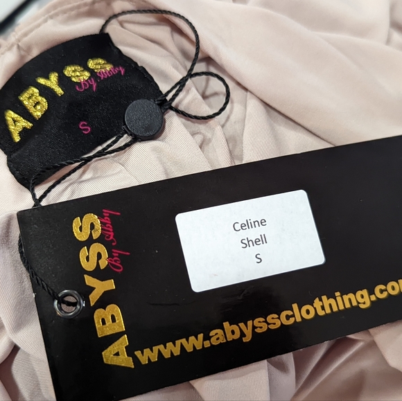 Celine Shell from Abyss by Abby - Picture 6 of 6